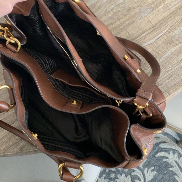 SOLD Prada Vit. Daino bag - Picture 3 of 16